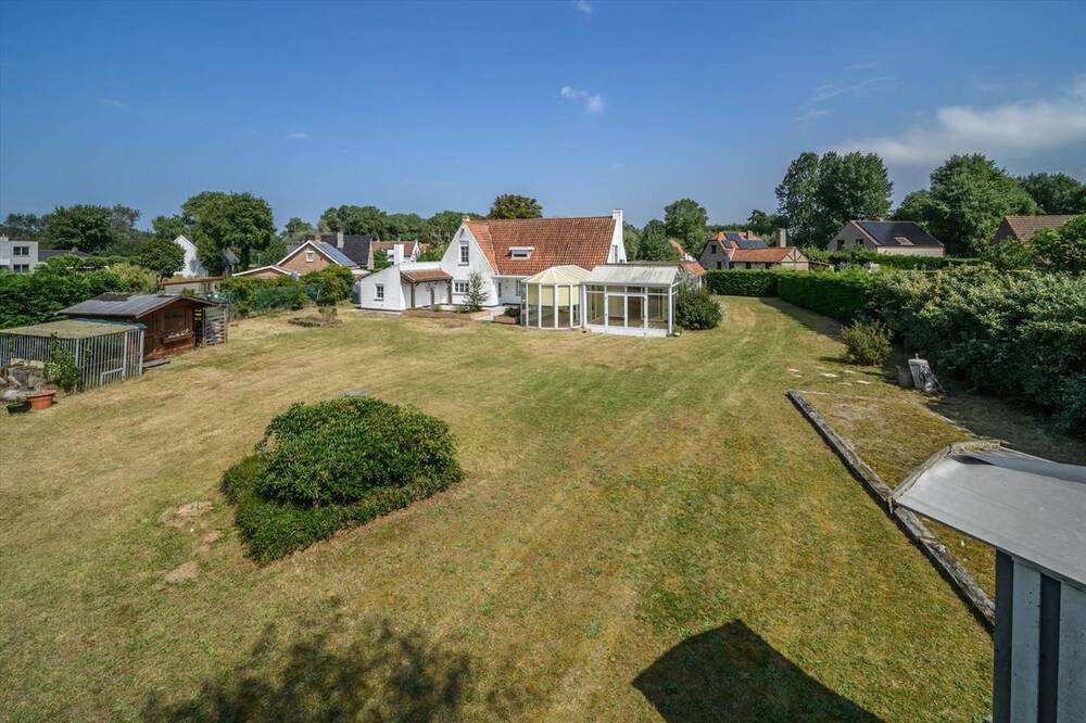 Villa te  koop in Oostduinkerke 8670 1320000.00€ 4 slaapkamers 342.00m² - Zoekertje 172553