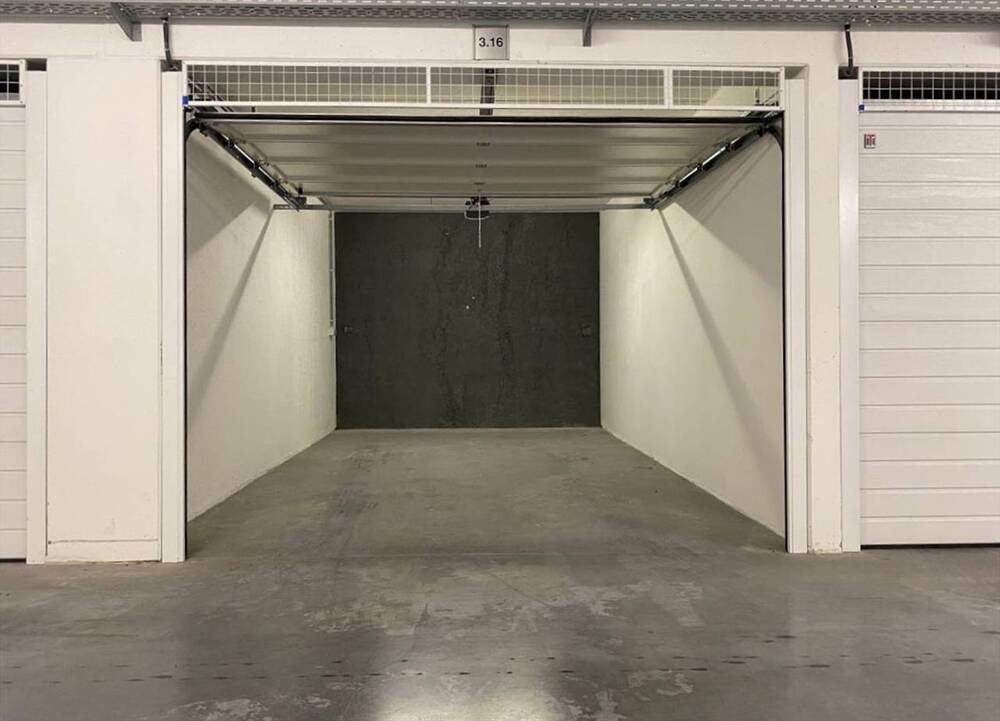 Parking & garage te  huur in Knokke 8300 190.00€  slaapkamers 0.00m² - Zoekertje 173812