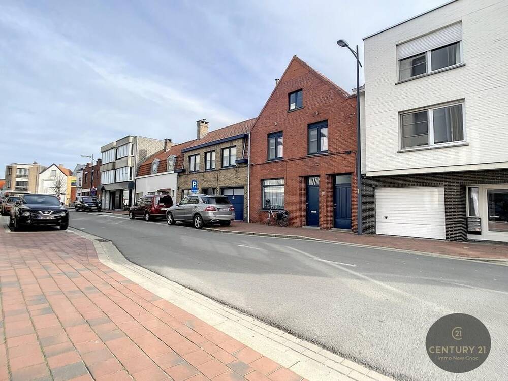 Huis te  koop in Knokke-Heist 8300 495000.00€ 3 slaapkamers m² - Zoekertje 174798