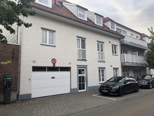 Parking & garage te  koop in Waregem 8790 15000.00€  slaapkamers 0.00m² - Zoekertje 457