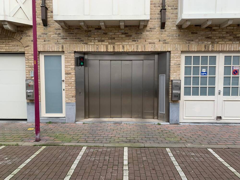 Parking & garage te  koop in Blankenberge 8370 110000.00€  slaapkamers 0.00m² - Zoekertje 2874