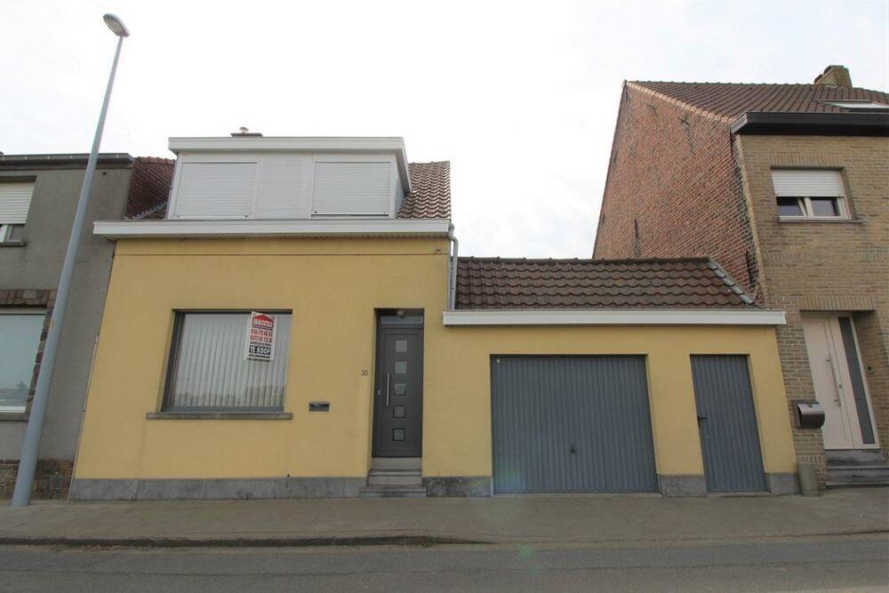 Huis te  koop in Rekkem 8930 195000.00€ 3 slaapkamers m² - Zoekertje 2295