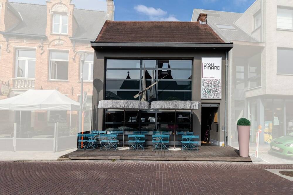 Handelszaak te  koop in Koekelare 8680 0.00€  slaapkamers m² - Zoekertje 2724