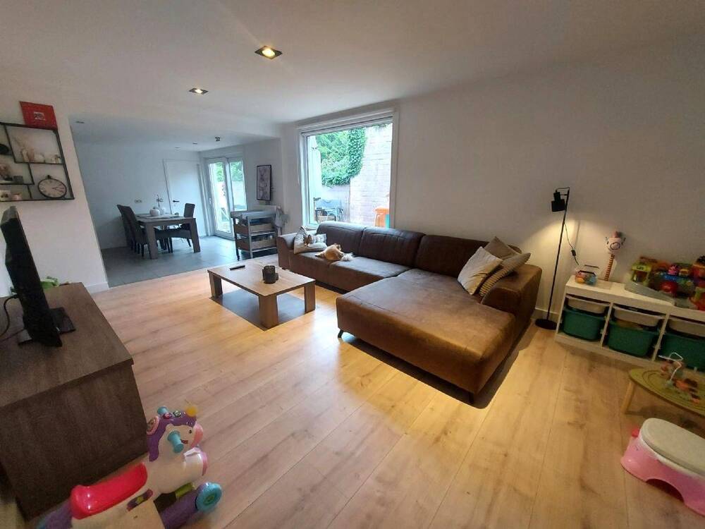 Huis te  koop in Wakken 8720 281000.00€ 3 slaapkamers 199.00m² - Zoekertje 4350