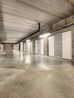 Parking & garage te  koop in Brugge 8000 60000.00€  slaapkamers 29.00m² - Zoekertje 4668