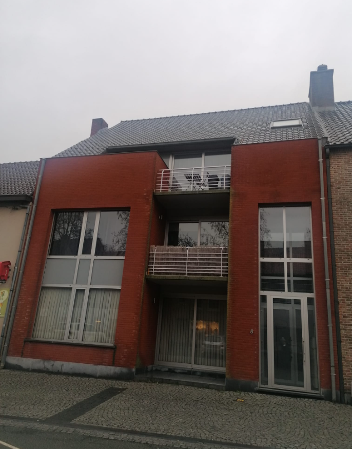 Benedenverdieping te  huur in Zwevezele 8750 685.00€ 2 slaapkamers m² - Zoekertje 81848