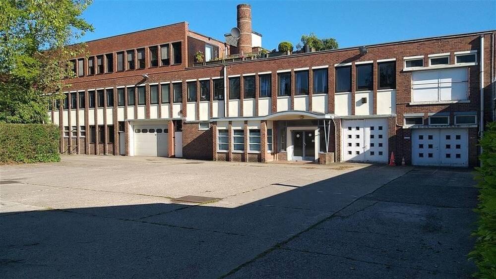 Handelszaak te  huur in Bissegem 8501 2712.00€  slaapkamers m² - Zoekertje 7322