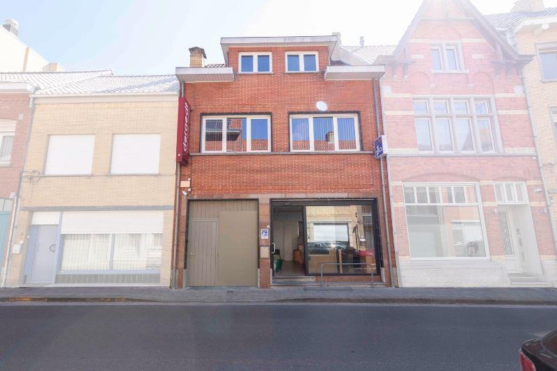 Handelszaak te  koop in Poperinge 8970 250000.00€ 3 slaapkamers 354.00m² - Zoekertje 7658