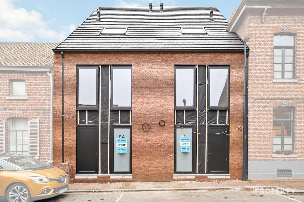 Huis te  koop in Helkijn 8587 320000.00€ 3 slaapkamers 151.00m² - Zoekertje 11149