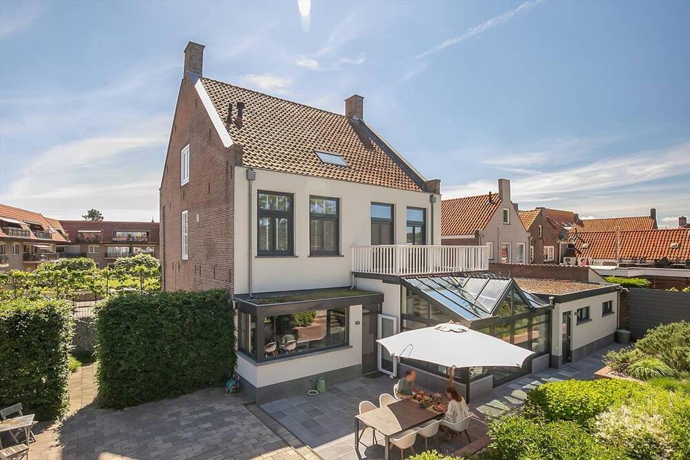 Huis te  koop in Knokke 8300 1195000.00€ 4 slaapkamers 273.00m² - Zoekertje 12490