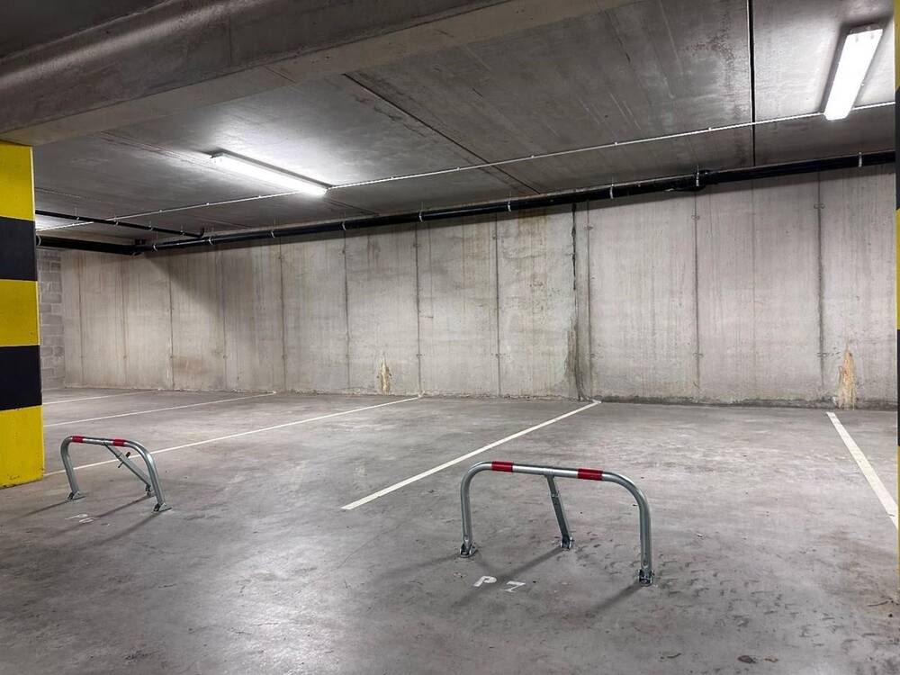 Parking & garage te  huur in Gistel 8470 69.00€  slaapkamers m² - Zoekertje 13747