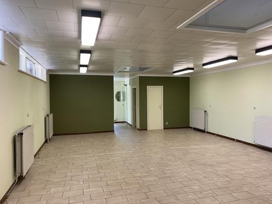 Handelszaak te  huur in Lichtervelde 8810 790.00€  slaapkamers 0.00m² - Zoekertje 12874