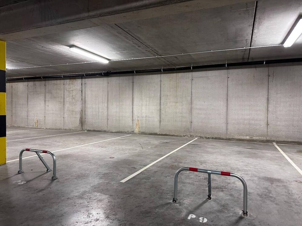 Parking & garage te  koop in Gistel 8470 12500.00€  slaapkamers m² - Zoekertje 13803