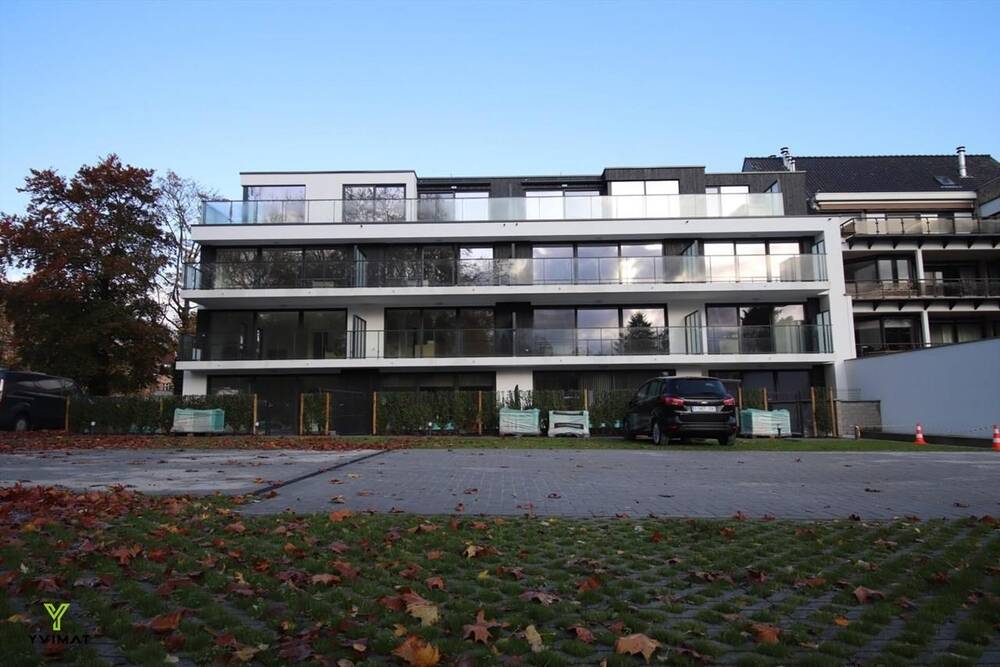 Parking & garage te  huur in Zwevegem 8550 50.00€  slaapkamers m² - Zoekertje 15290