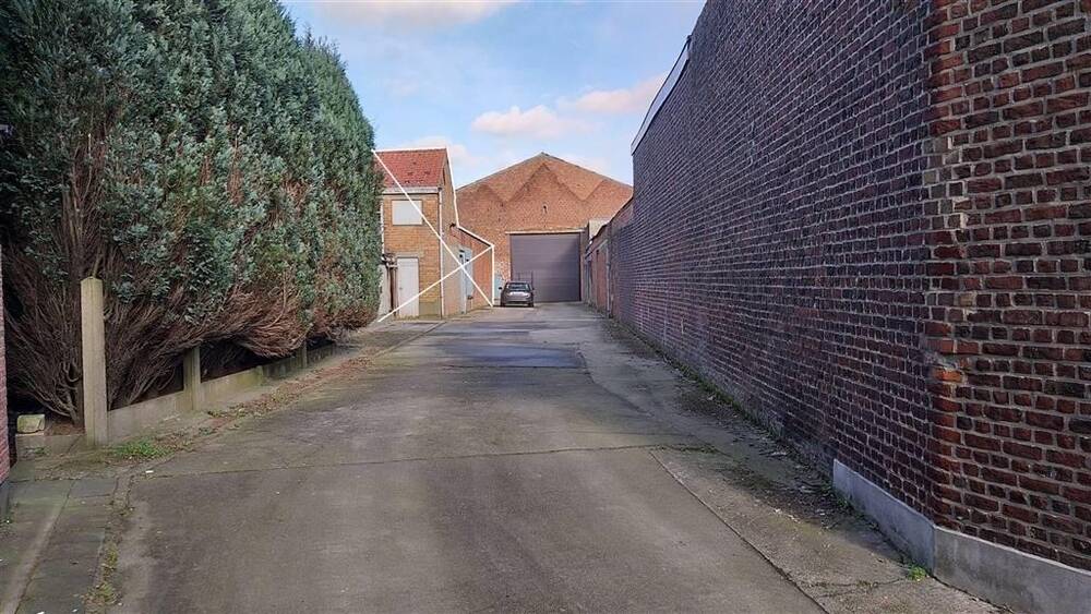 Handelszaak te  huur in Bissegem 8501 1200.00€  slaapkamers m² - Zoekertje 20393