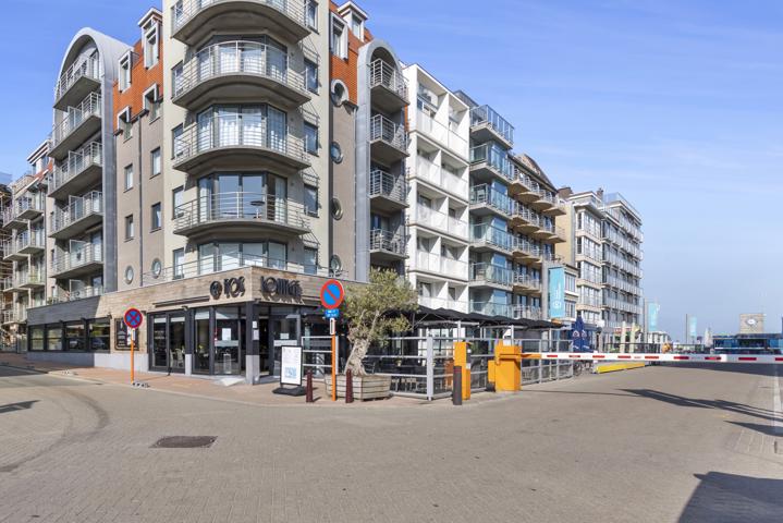 Commerciële ruimte te  koop in Koksijde 8670 675000.00€  slaapkamers 228.00m² - Zoekertje 276936