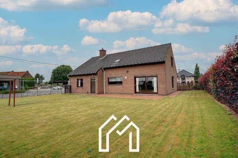 Huis te  koop in Rekkem 8930 344000.00€ 3 slaapkamers 182.00m² - Zoekertje 28675