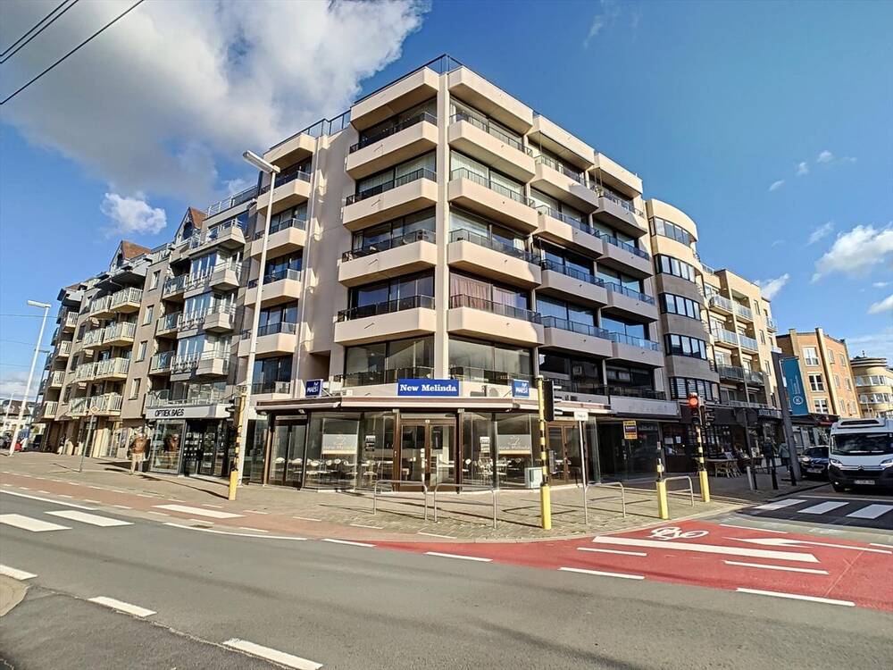 Handelszaak te  huur in Koksijde 8670 1250.00€  slaapkamers m² - Zoekertje 267591