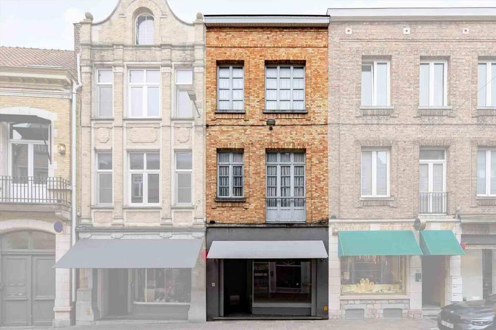 Appartementsgebouw te  koop in Ieper 8900 285000.00€ 1 slaapkamers 125.00m² - Zoekertje 30858