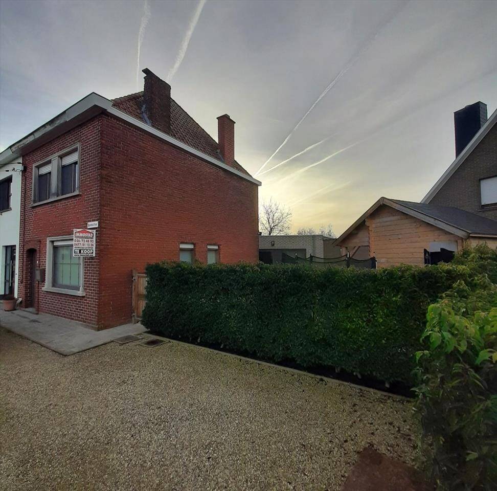 Huis te  koop in Hulste 8531 265000.00€ 3 slaapkamers 171.00m² - Zoekertje 32877