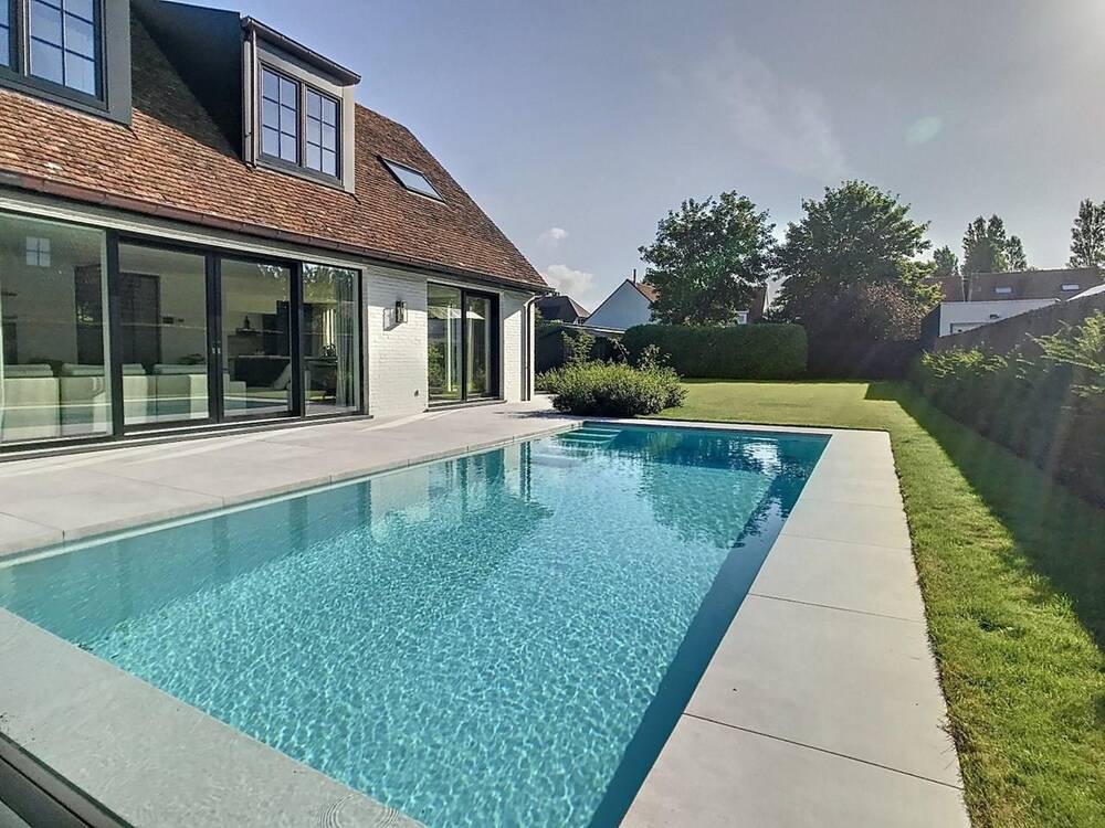 Villa te  koop in Knokke-Heist 8300 2195000.00€ 4 slaapkamers 233.00m² - Zoekertje 32915