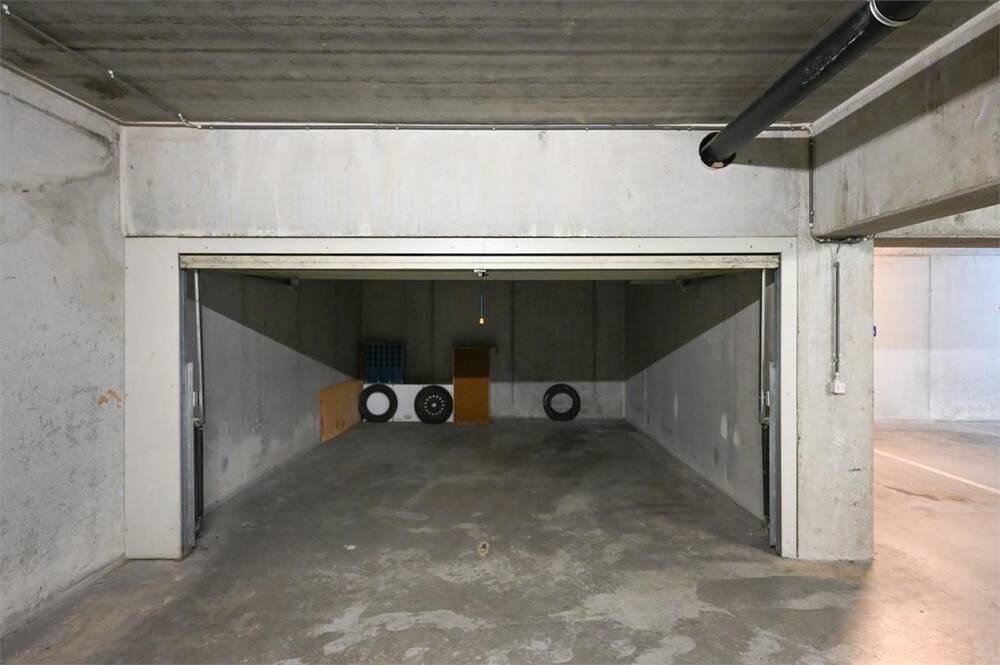 Parking & garage te  koop in Heist-aan-Zee 8301 100000.00€  slaapkamers m² - Zoekertje 32339