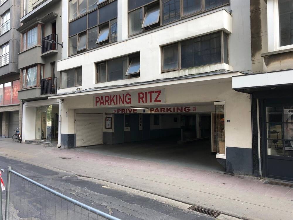 Parking & garage te  koop in Oostende 8400 45000.00€  slaapkamers m² - Zoekertje 32382