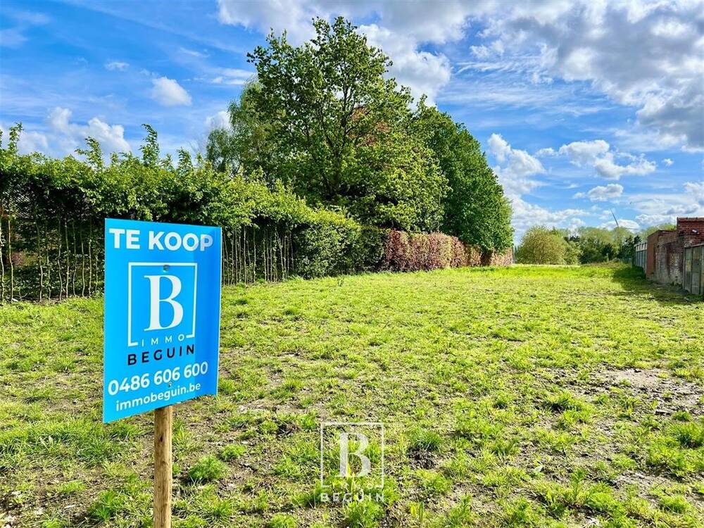 Bouwgrond te  koop in Wielsbeke 8710 357000.00€  slaapkamers m² - Zoekertje 277570