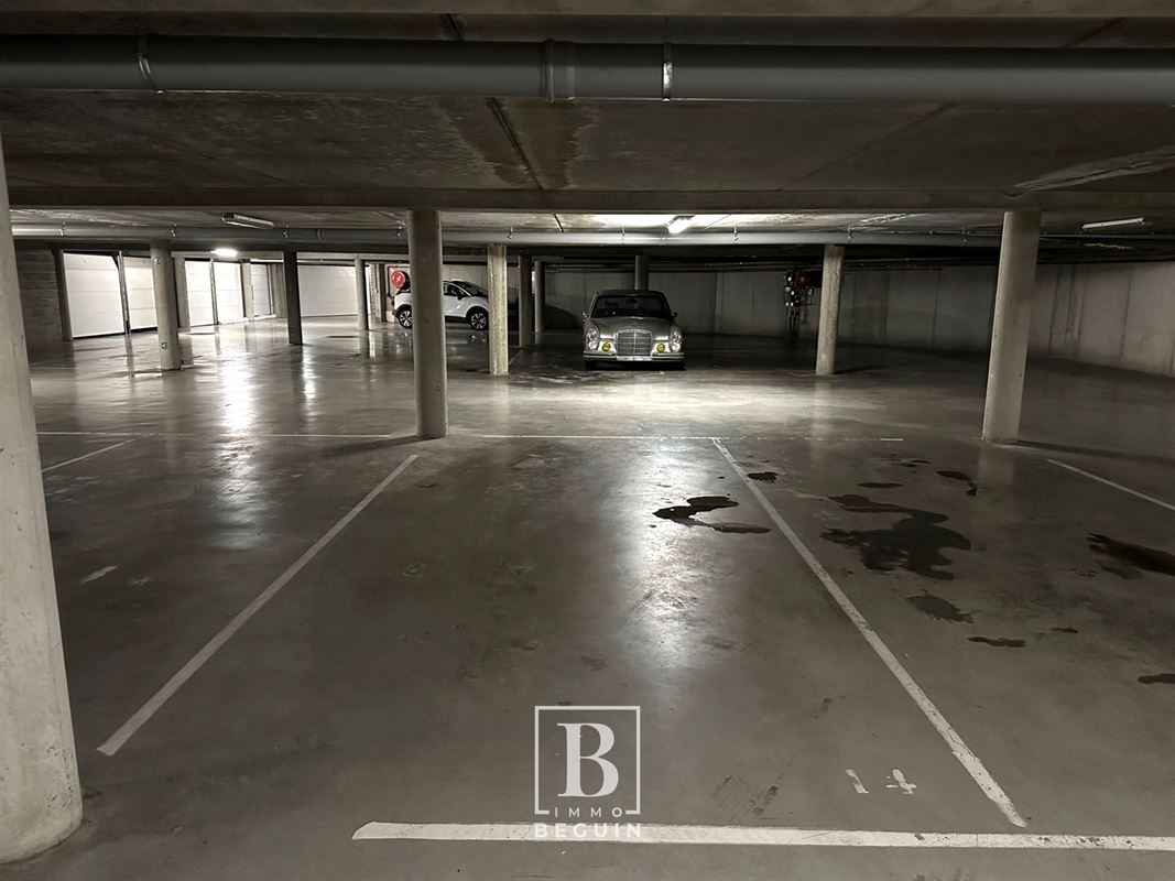 Parking & garage te  koop in Waregem 8790 20000.00€  slaapkamers m² - Zoekertje 277655