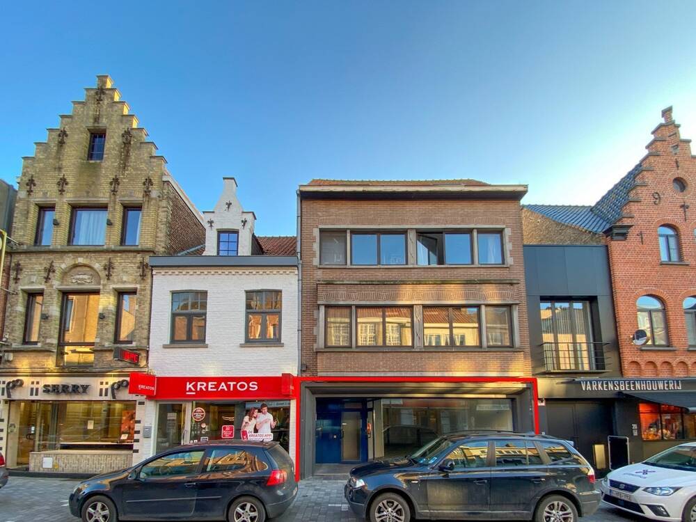 Commerciële ruimte te  koop in Diksmuide 8600 250000.00€  slaapkamers 204.00m² - Zoekertje 277963