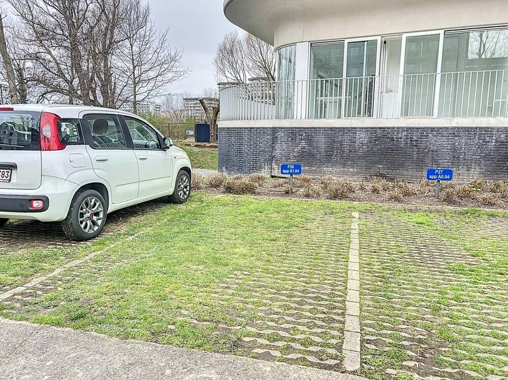 Parking & garage te  huur in Oostende 8400 100.00€  slaapkamers 0.00m² - Zoekertje 44890