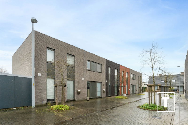 Huis te  koop in Beveren 8791 289000.00€ 2 slaapkamers 100.00m² - Zoekertje 278156