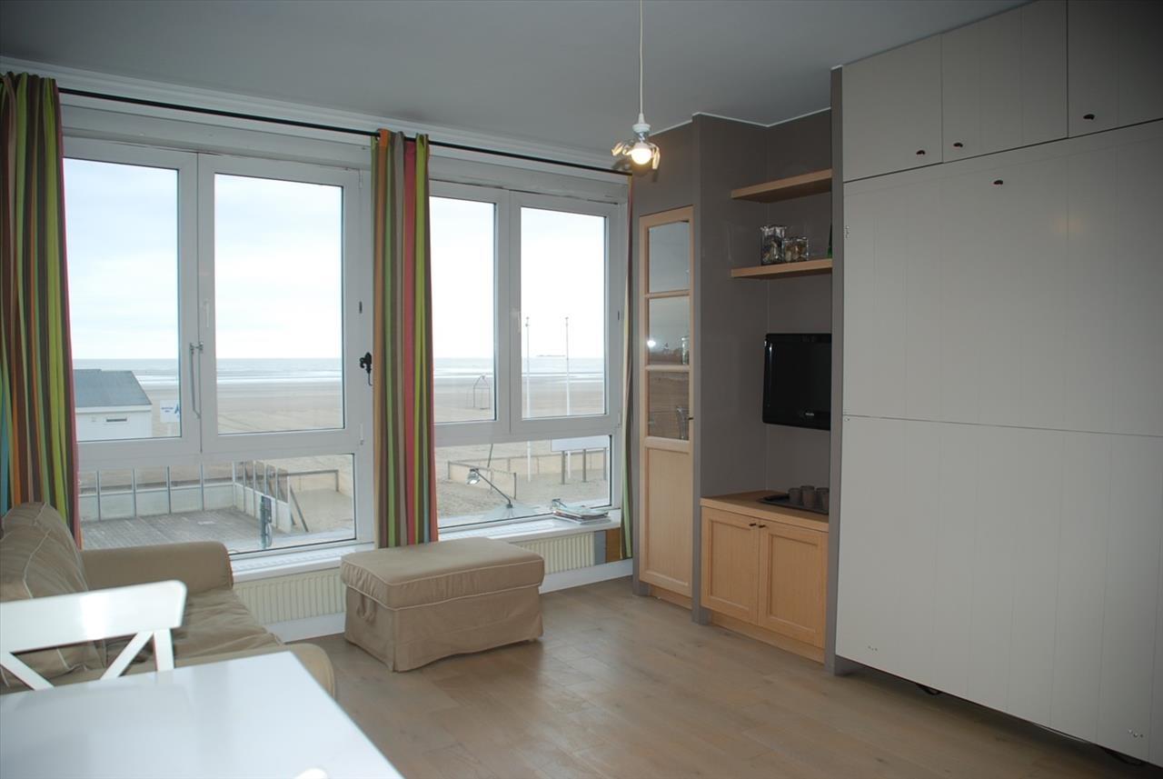Appartement te  huur in Heist-aan-Zee 8301 600.00€  slaapkamers 30.00m² - Zoekertje 50564