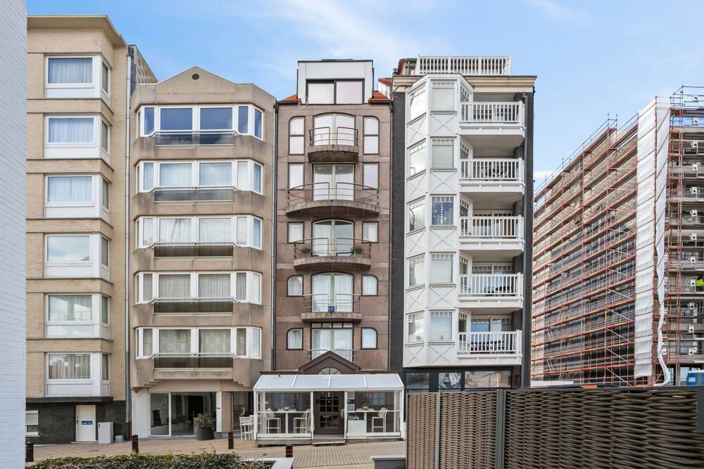 Handelszaak te  huur in Knokke-Heist 8300 2500.00€  slaapkamers 99.00m² - Zoekertje 52441