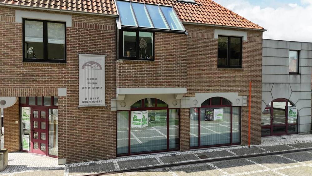 Handelszaak te  koop in Koekelare 8680 228000.00€  slaapkamers m² - Zoekertje 54171