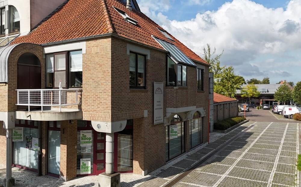 Handelszaak te  koop in Koekelare 8680 228000.00€  slaapkamers m² - Zoekertje 54115