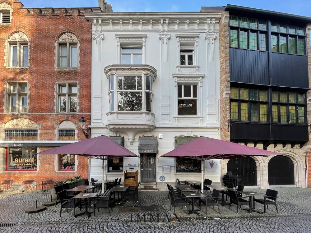 Handelszaak te  huur in Brugge 8000 4081.00€  slaapkamers 100.00m² - Zoekertje 60996