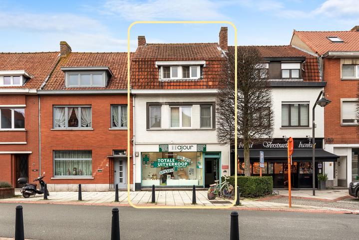 Mixgebouw te  koop in Brugge 8000 348800.00€ 4 slaapkamers 350.00m² - Zoekertje 278739