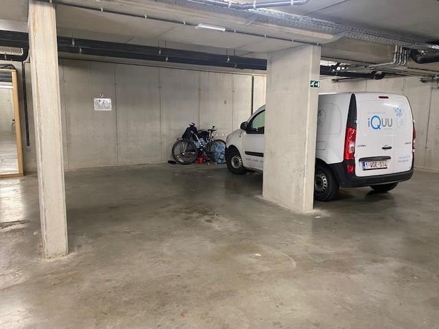 Parking & garage te  koop in Leffinge 8432 19000.00€  slaapkamers m² - Zoekertje 62584