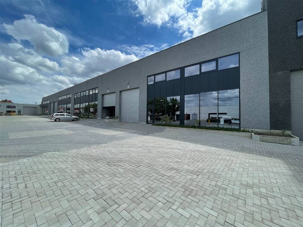 Industrie te  huur in Vichte 8570 5330.00€  slaapkamers 1100.00m² - Zoekertje 92477