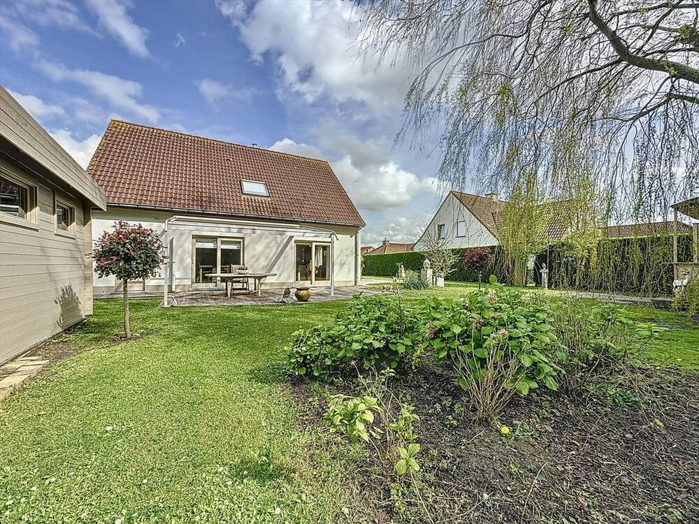 Huis te  koop in Knokke 8300 720000.00€ 4 slaapkamers 163.00m² - Zoekertje 71256
