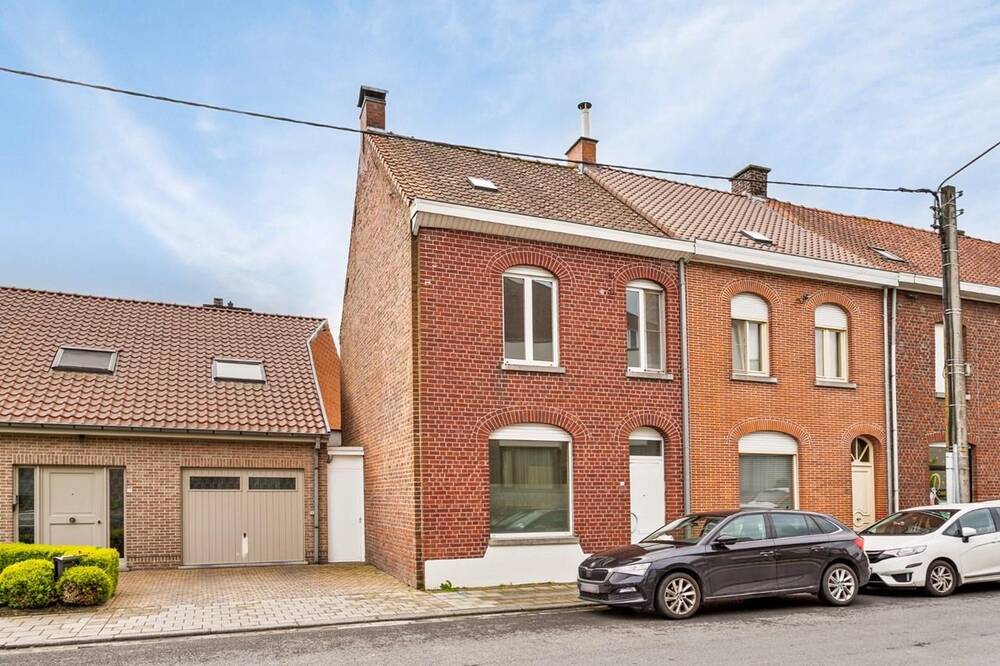 Huis te  koop in Rekkem 8930 149000.00€ 3 slaapkamers 174.00m² - Zoekertje 71685