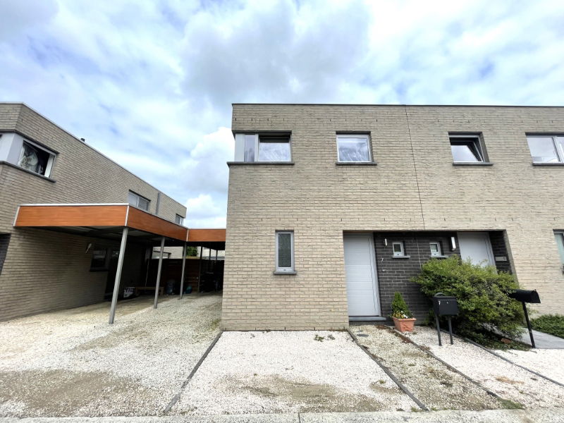 Huis te  huur in Waregem 8790 925.00€ 3 slaapkamers m² - Zoekertje 279433