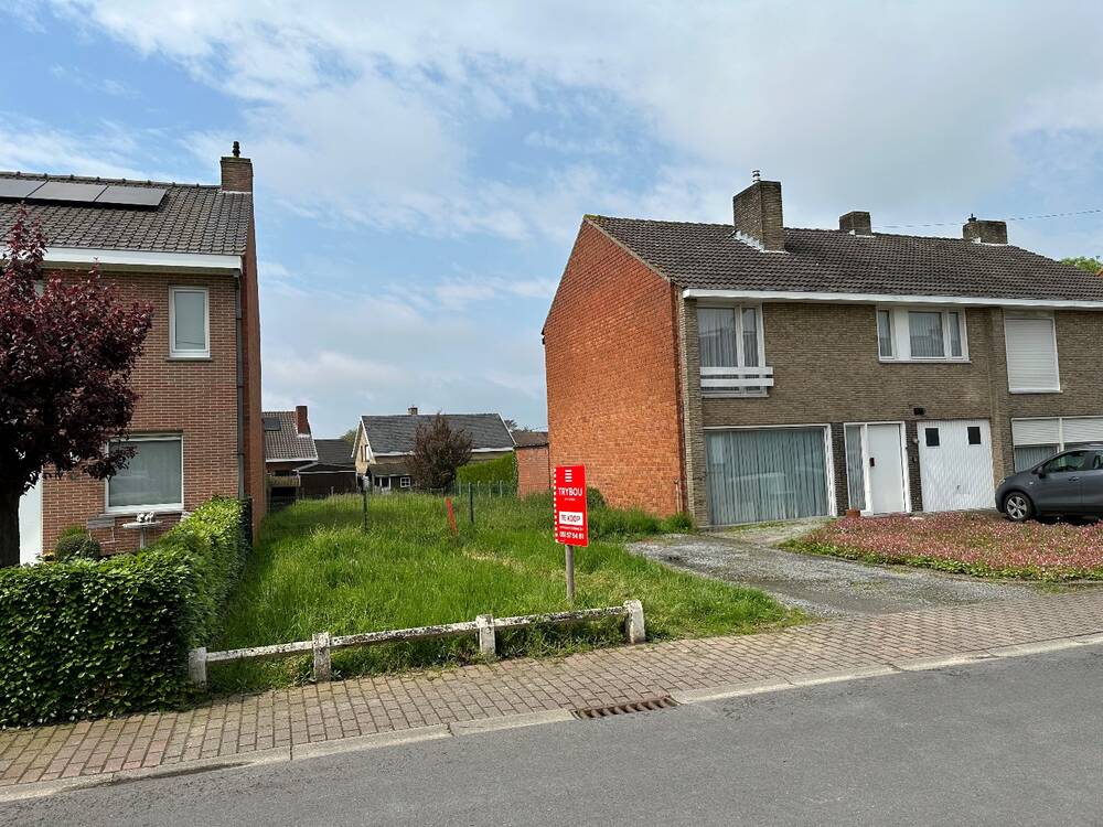 Bouwgrond te  koop in Lichtervelde 8810 149000.00€  slaapkamers m² - Zoekertje 93371