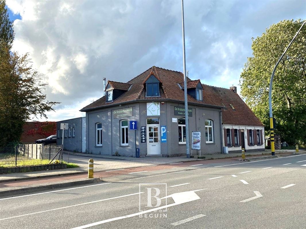 Commerciële ruimte te  koop in Bellegem 8510 195000.00€ 3 slaapkamers 200.00m² - Zoekertje 279589