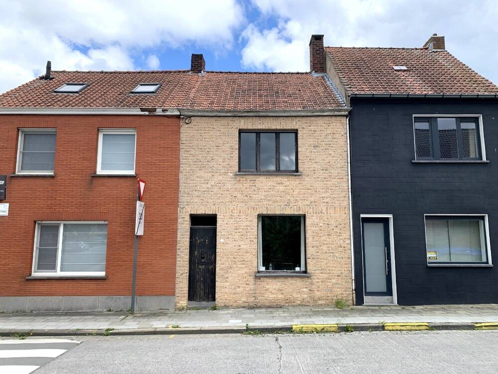 Huis te  koop in Bissegem 8501 120000.00€ 2 slaapkamers 117.00m² - Zoekertje 77061