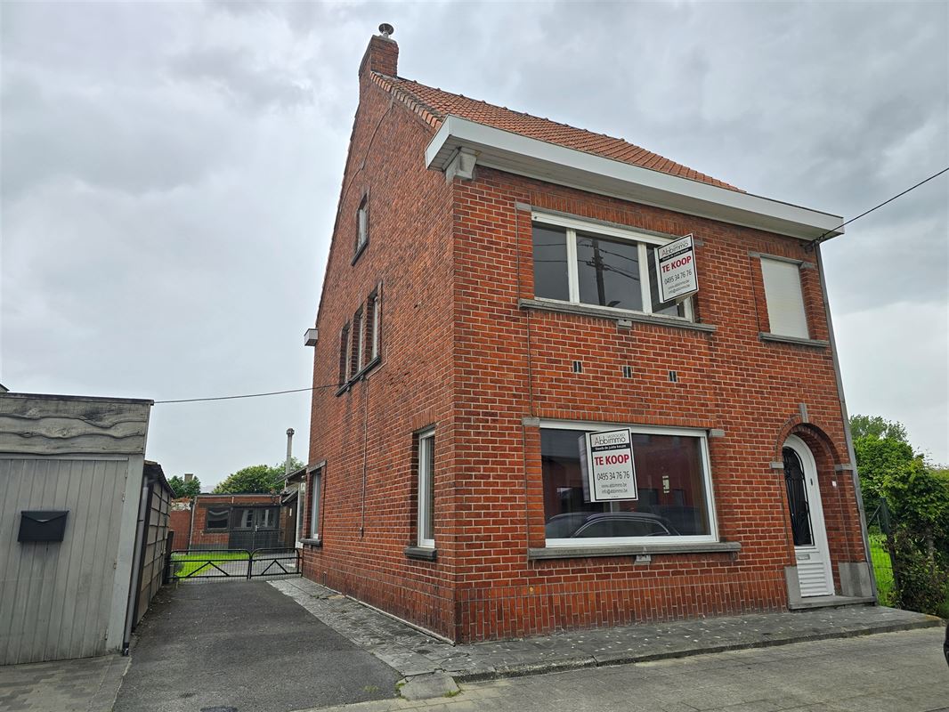 Huis te  koop in Desselgem 8792 225000.00€ 4 slaapkamers m² - Zoekertje 279745