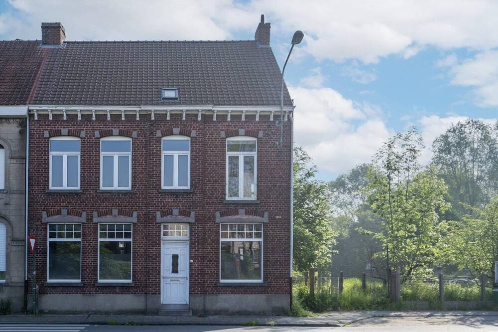 Huis te  koop in Marke 8510 245000.00€ 4 slaapkamers 234.00m² - Zoekertje 95538