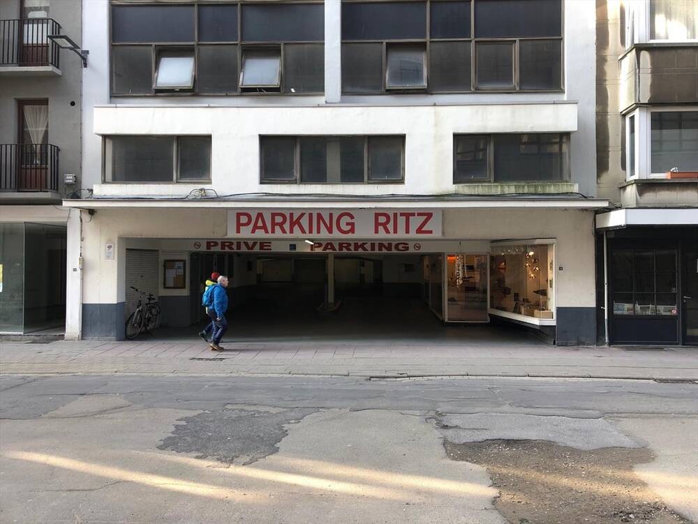 Parking & garage te  koop in Oostende 8400 39000.00€  slaapkamers 12.30m² - Zoekertje 97423