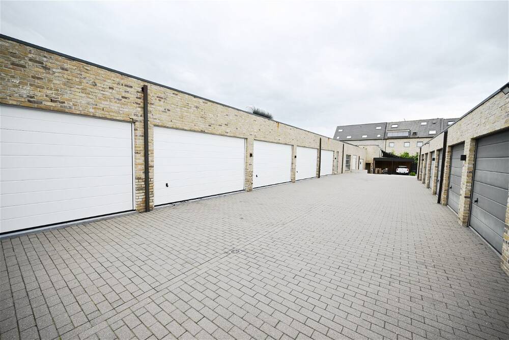 Industrie te  koop in Izegem 8870 82500.00€  slaapkamers 67.00m² - Zoekertje 102493